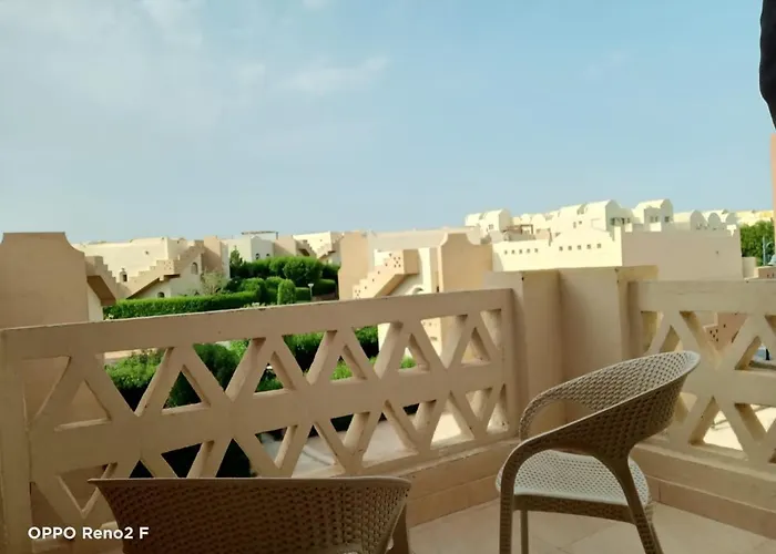 Luxurious Apartment At Makadi Heights